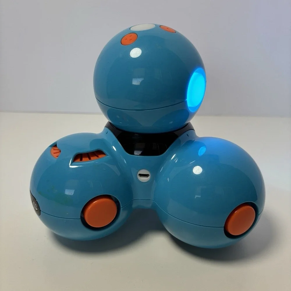Wonder Workshop Dash Robot DAO1 Kids Coding Programing Educational Toy Bots STEM